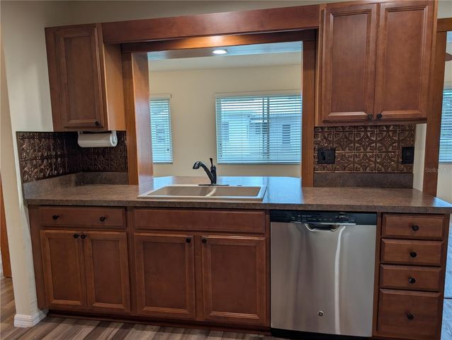 10188 45TH STREET N 2, Pinellas Park, FL 33782