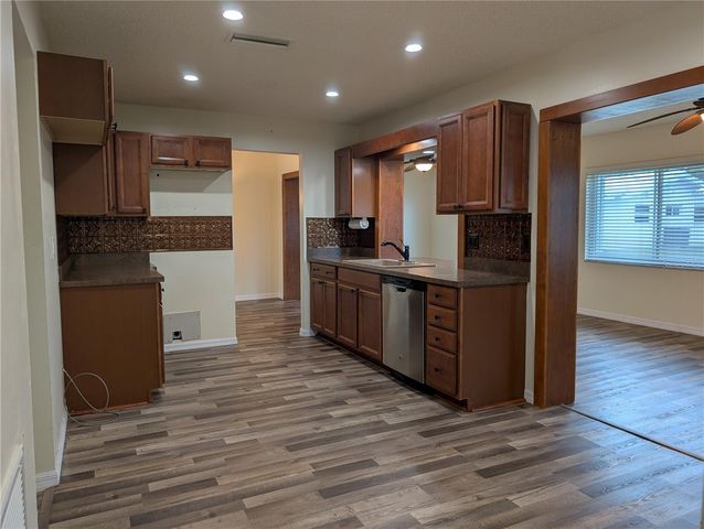 10188 45TH STREET N 2, Pinellas Park, FL 33782
