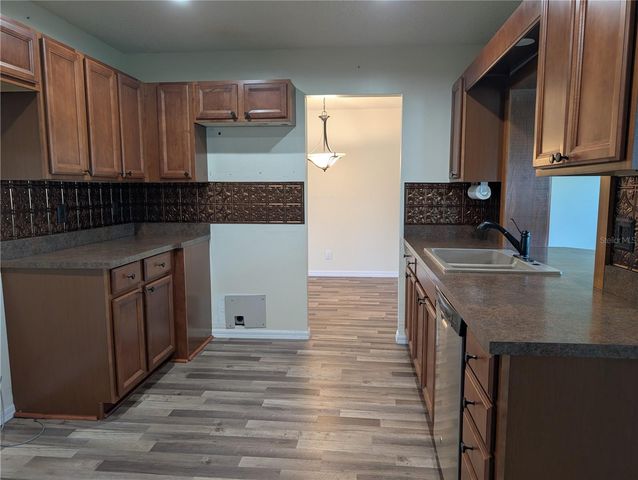 10188 45TH STREET N 2, Pinellas Park, FL 33782