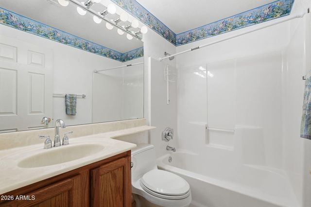 321 E MITCHELL Drive, Phoenix, AZ 85012