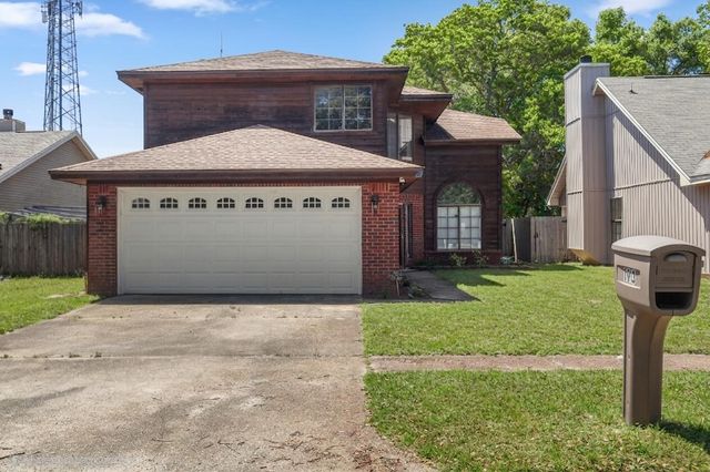 193 Woodland Park Circle, Mary Esther, FL 32569