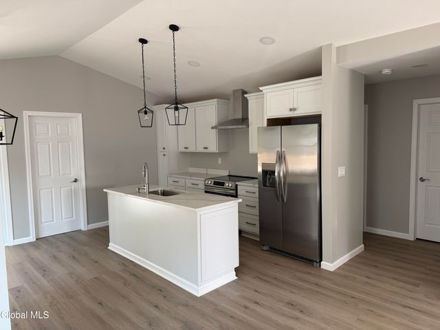 34 Baldwin Avenue, Glens Falls, NY 12801