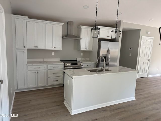 34 Baldwin Avenue, Glens Falls, NY 12801