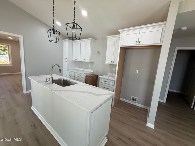 34 Baldwin Avenue, Glens Falls, NY 12801