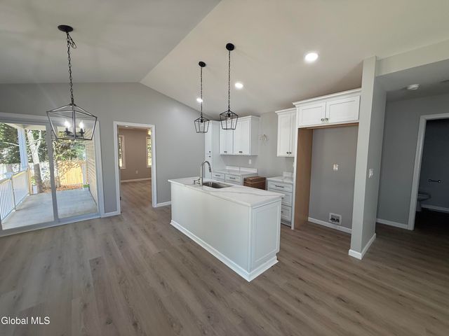 34 Baldwin Avenue, Glens Falls, NY 12801