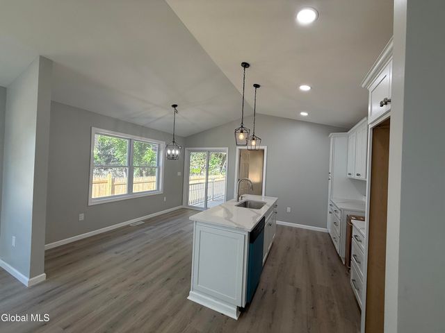 34 Baldwin Avenue, Glens Falls, NY 12801