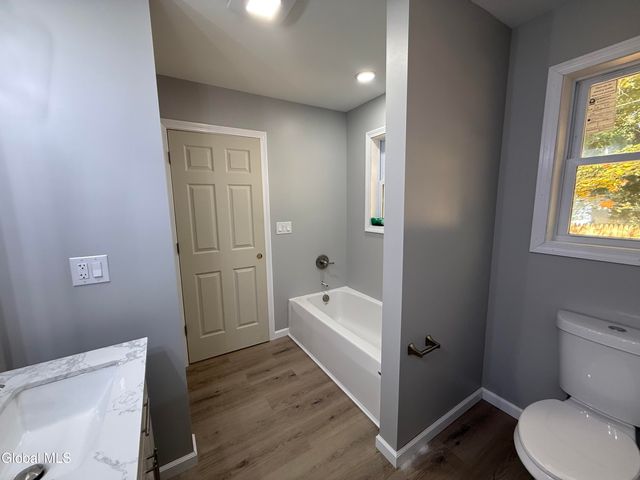 34 Baldwin Avenue, Glens Falls, NY 12801