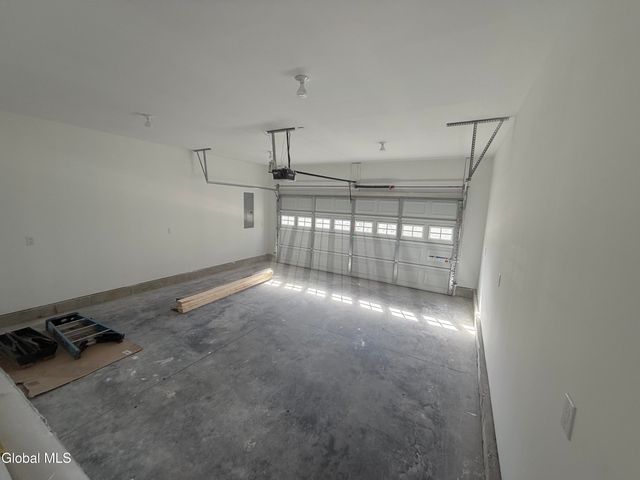 34 Baldwin Avenue, Glens Falls, NY 12801