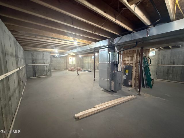 34 Baldwin Avenue, Glens Falls, NY 12801