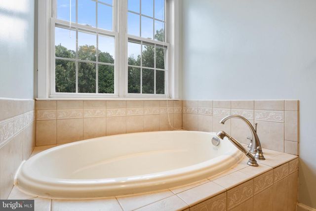 232 N FRONT ST, New Freedom, PA 17349