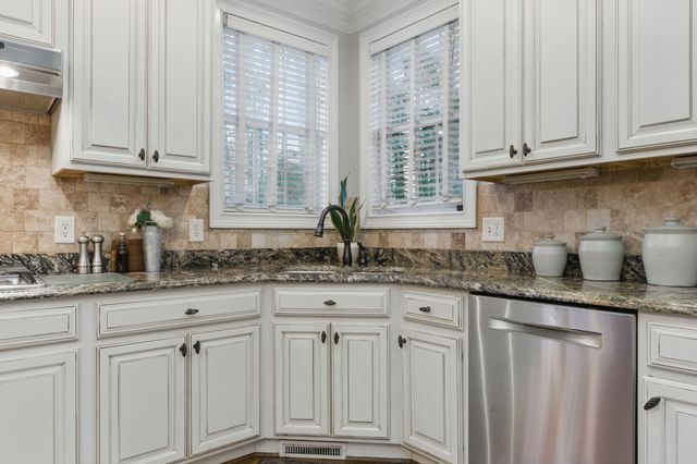 1801 Saint Ives Place, Dalton, GA 30720
