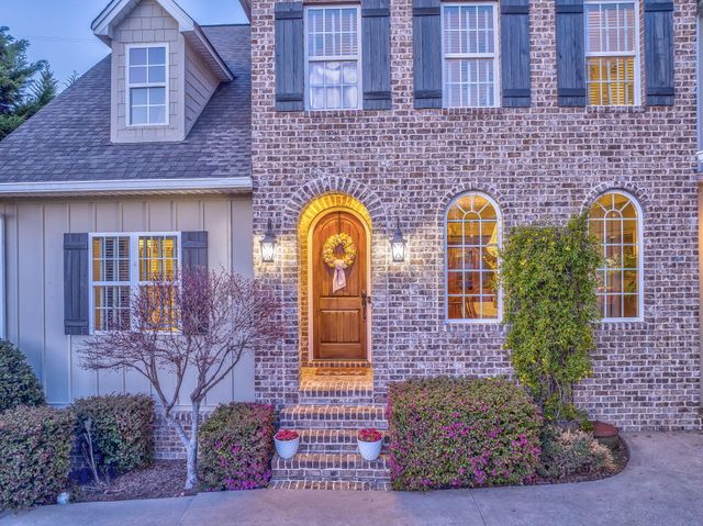 1801 Saint Ives Place, Dalton, GA 30720