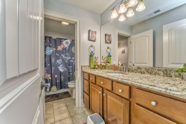 1801 Saint Ives Place, Dalton, GA 30720