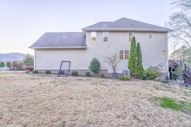 1801 Saint Ives Place, Dalton, GA 30720
