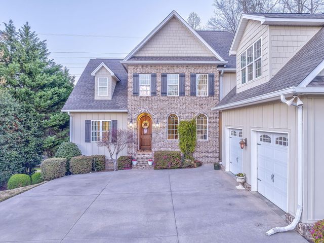1801 Saint Ives Place, Dalton, GA 30720