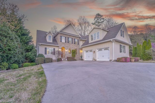 1801 Saint Ives Place, Dalton, GA 30720