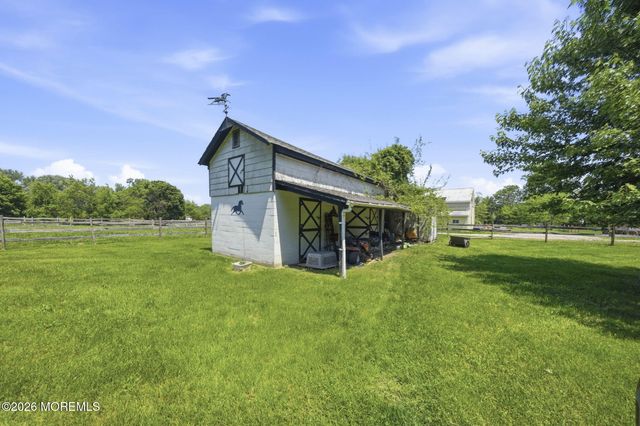 58 Vanderveer Road, Howell, NJ 07728