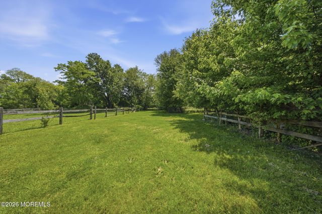 58 Vanderveer Road, Howell, NJ 07728