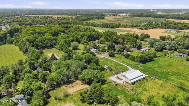 58 Vanderveer Road, Howell, NJ 07728