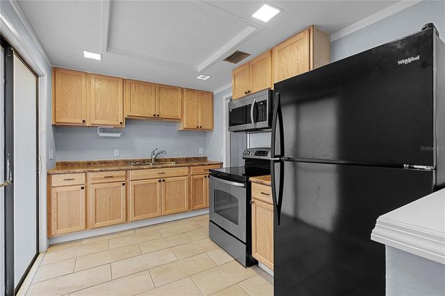 6621 HILL TOP ROAD, Orlando, FL 32810