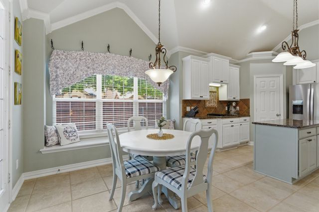 2258 Crowbridge Drive, Frisco, TX 75033