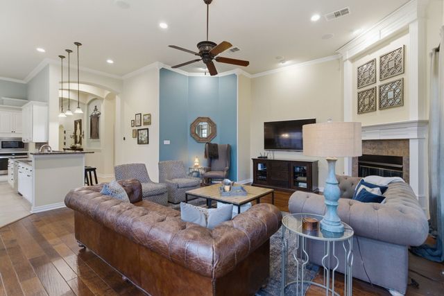 2258 Crowbridge Drive, Frisco, TX 75033