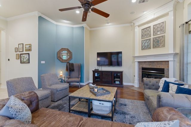 2258 Crowbridge Drive, Frisco, TX 75033