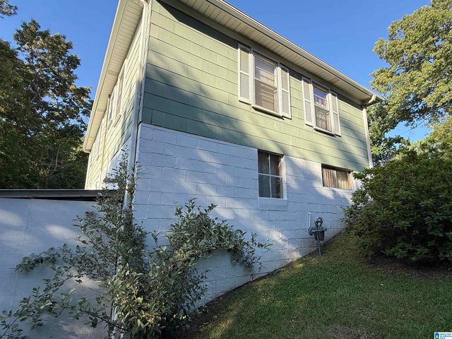 233 IRIS DRIVE, Gardendale, AL 35071