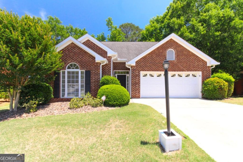 116 Huntington Shoals Drive, Athens, GA 30606