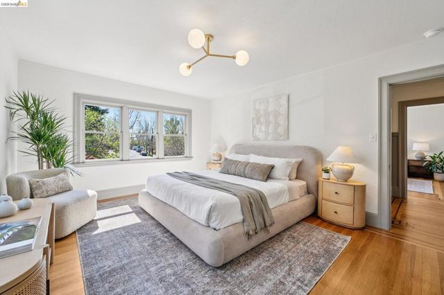 15 Blair Ave, Piedmont, CA 94611