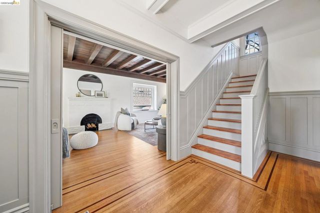 15 Blair Ave, Piedmont, CA 94611