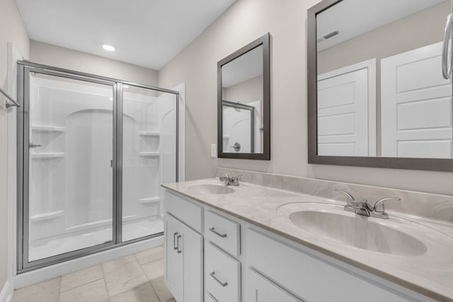 27 Echo Ridge, Oak Grove, KY 42262