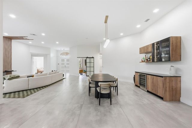 2517 Provence Circle, Weston, FL 33327