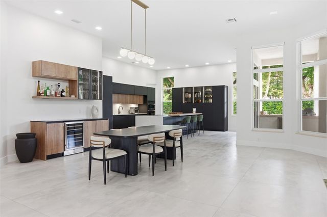 2517 Provence Circle, Weston, FL 33327