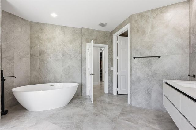 2517 Provence Circle, Weston, FL 33327