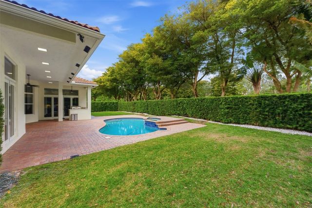 2517 Provence Circle, Weston, FL 33327