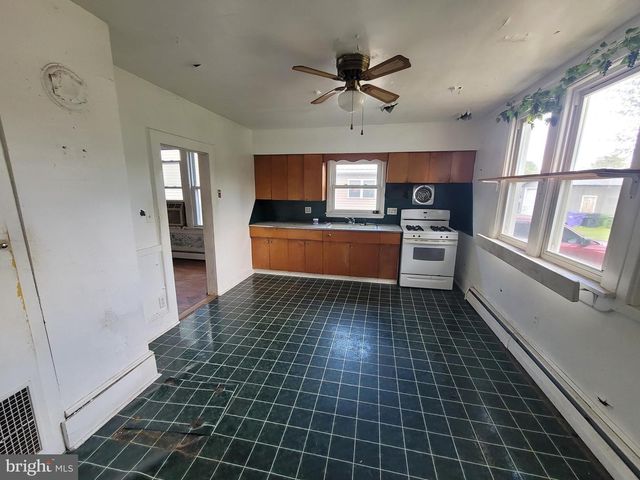 122 MAIN ST, Galena, MD 21635