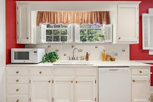 1515 Emory Road NE, Atlanta, GA 30306