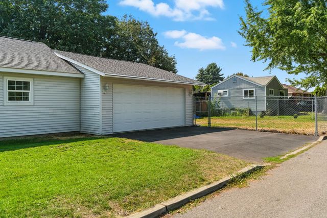 4401 N Best Rd, Spokane Valley, WA 99216