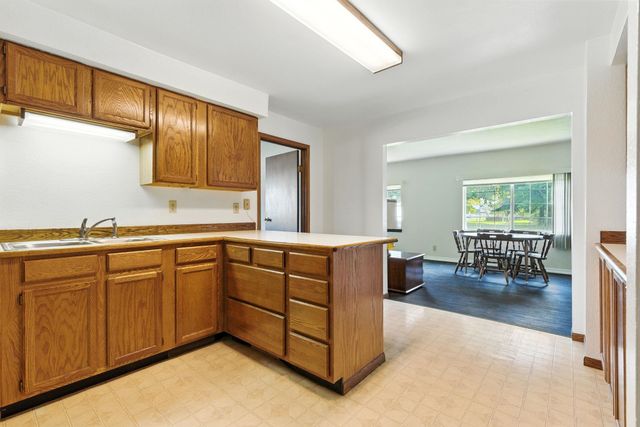 4401 N Best Rd, Spokane Valley, WA 99216