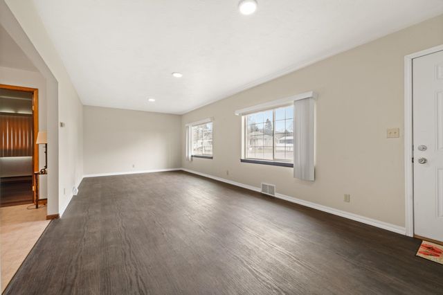 4401 N Best Rd, Spokane Valley, WA 99216