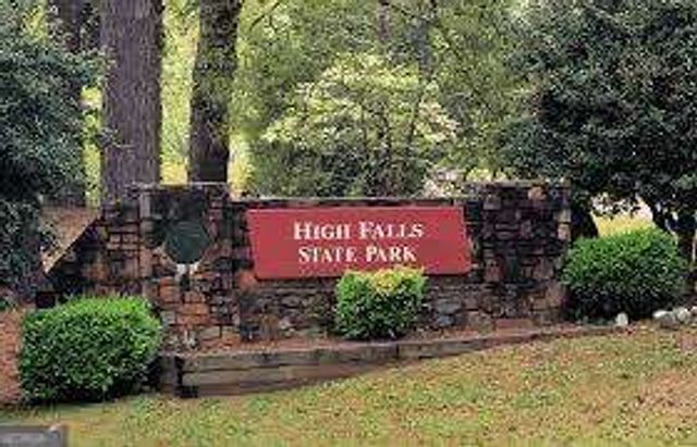 158 Rivers Edge Drive, Forsyth, GA 31029