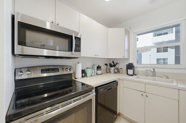 2860 NE 14th St Causeway 103d, Pompano Beach, FL 33062