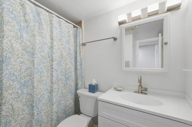 2860 NE 14th St Causeway 103d, Pompano Beach, FL 33062