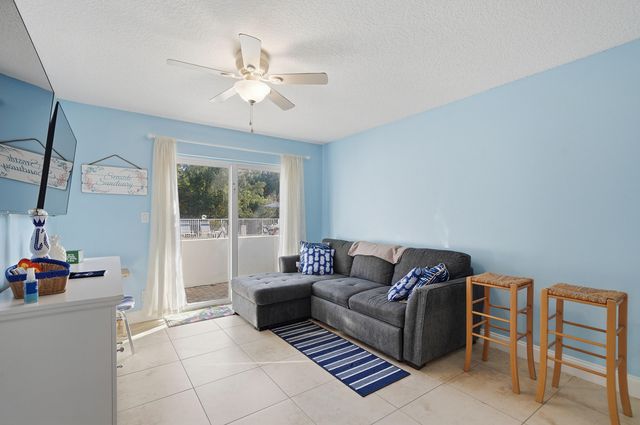 2860 NE 14th St Causeway 103d, Pompano Beach, FL 33062