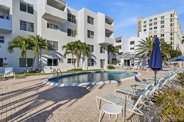 2860 NE 14th St Causeway 103d, Pompano Beach, FL 33062