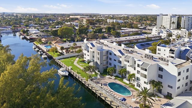 2860 NE 14th St Causeway 103d, Pompano Beach, FL 33062