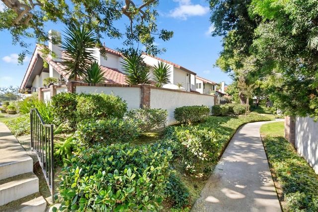 1402 Alpine Lane, Huntington Beach, CA 92648