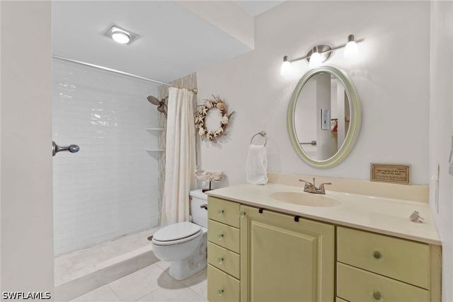 1930 Gulf Shore BLVD N A302-A, Naples, FL 34102