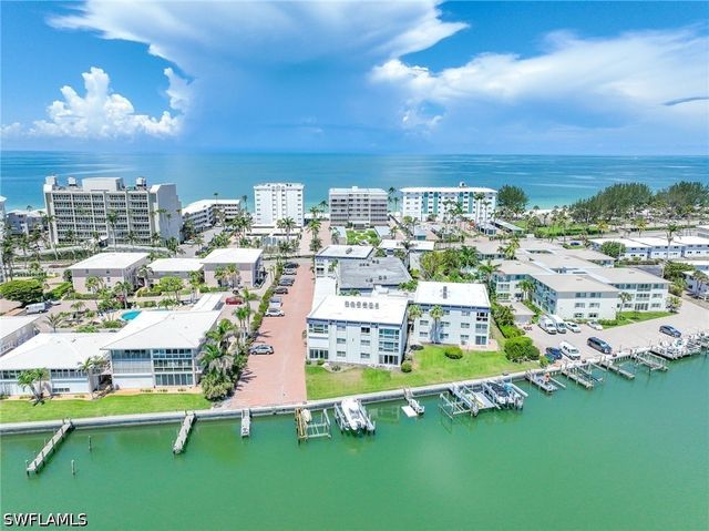 1930 Gulf Shore BLVD N A302-A, Naples, FL 34102